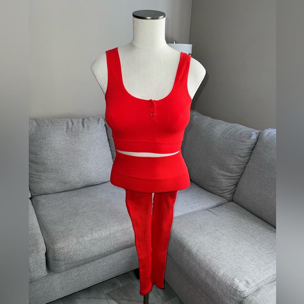 Bombshell set size xs-s never used